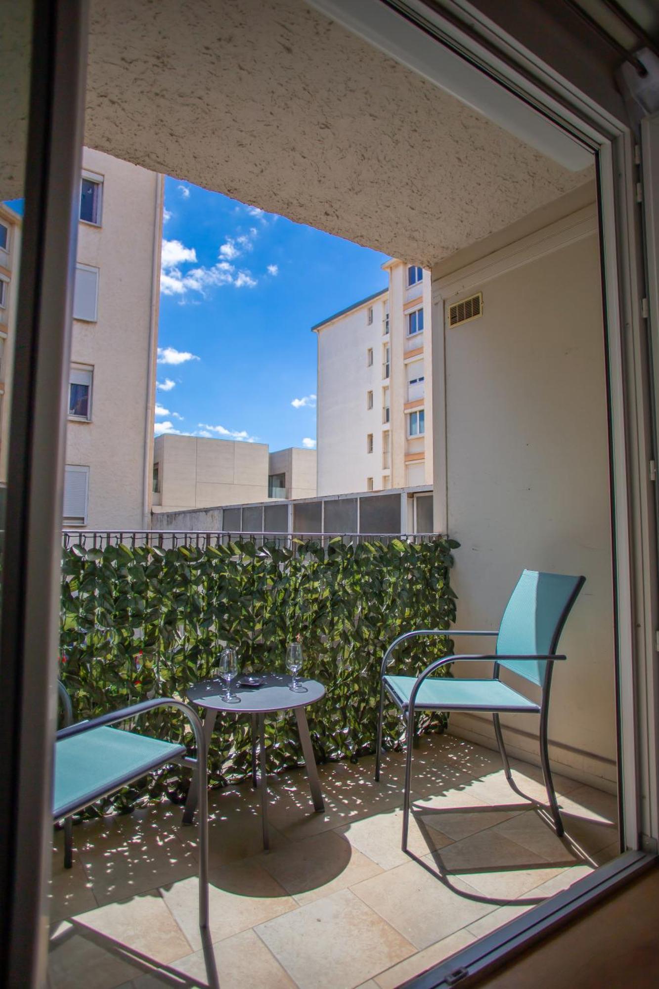 Le Cypres - Appartement Ideal Pour Vos Vacances Ou Vos Deplacements Professionnels A Béziers Extérieur photo